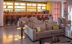 Giannoulis - Santa Marina Plaza (Adults Only)